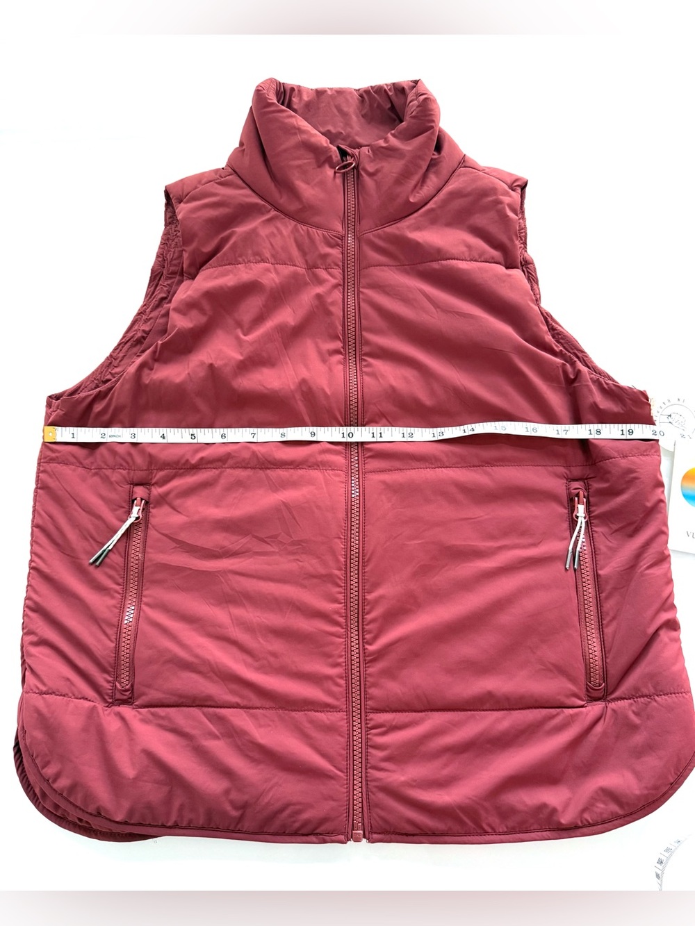 Vuori Canyon Insulated Vest Cerise red brown NWT Size M Lightweight Puffer - Picture 6 of 9
